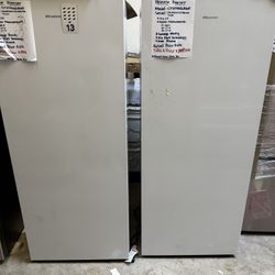Hisense Convertible Refrigerator / Freezer – Open Box (Some Scratches/Dents) – $299