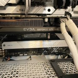 EVGA Gtx 950 Sc+ Graphics Card 