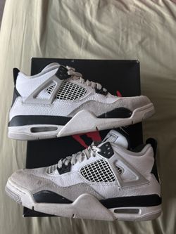 Jordan 4’s