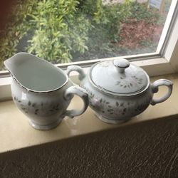 CLASSIC 501 Sugar Bowl & Creamer-SHEFFIELD FINE CHINA