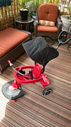 Radio flyer