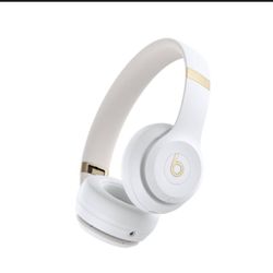 Beats Solo 4 Over Ear Headphones Wireless Bluetooth New