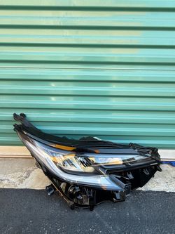 Toyota Sienna 2021 2022 2023 2024 .. 2025 2026 Right Side LED Headlight OEM