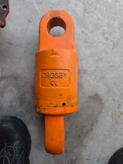 Crosby 15 ton swivel