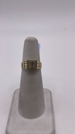 10k gold initial T ring