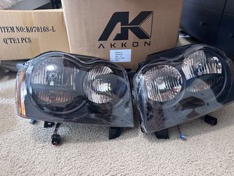 Jeep Cherokee Headlights Akkon black housing