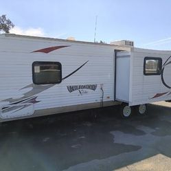 2014 Wildwood X-lite With Superslide