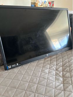 32” TV