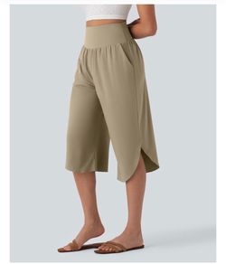 Halara capris