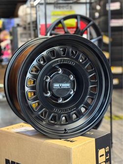 Method MR310 Matte Black 17x8.5 6x5.5 6x139.7 +0 Rims 265/70R17 A/T Tires Tacoma 4Runner GX460 GX470