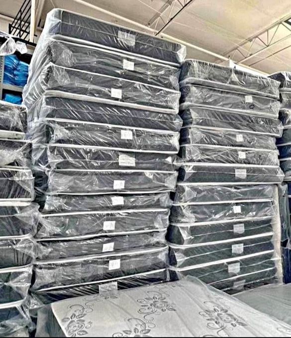 Set Full Size Mattress And Box Spring