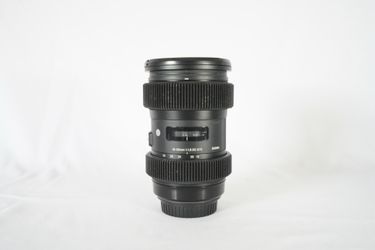 Sigma 18-35mm f1.8 art lens for canon Ef