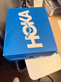 Hoka Sneakers
