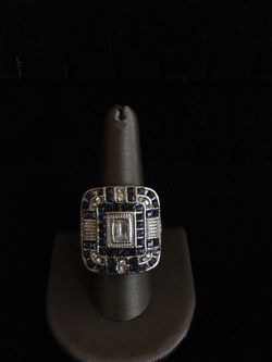 Silver plated blue sapphire big ring 1” x 1”