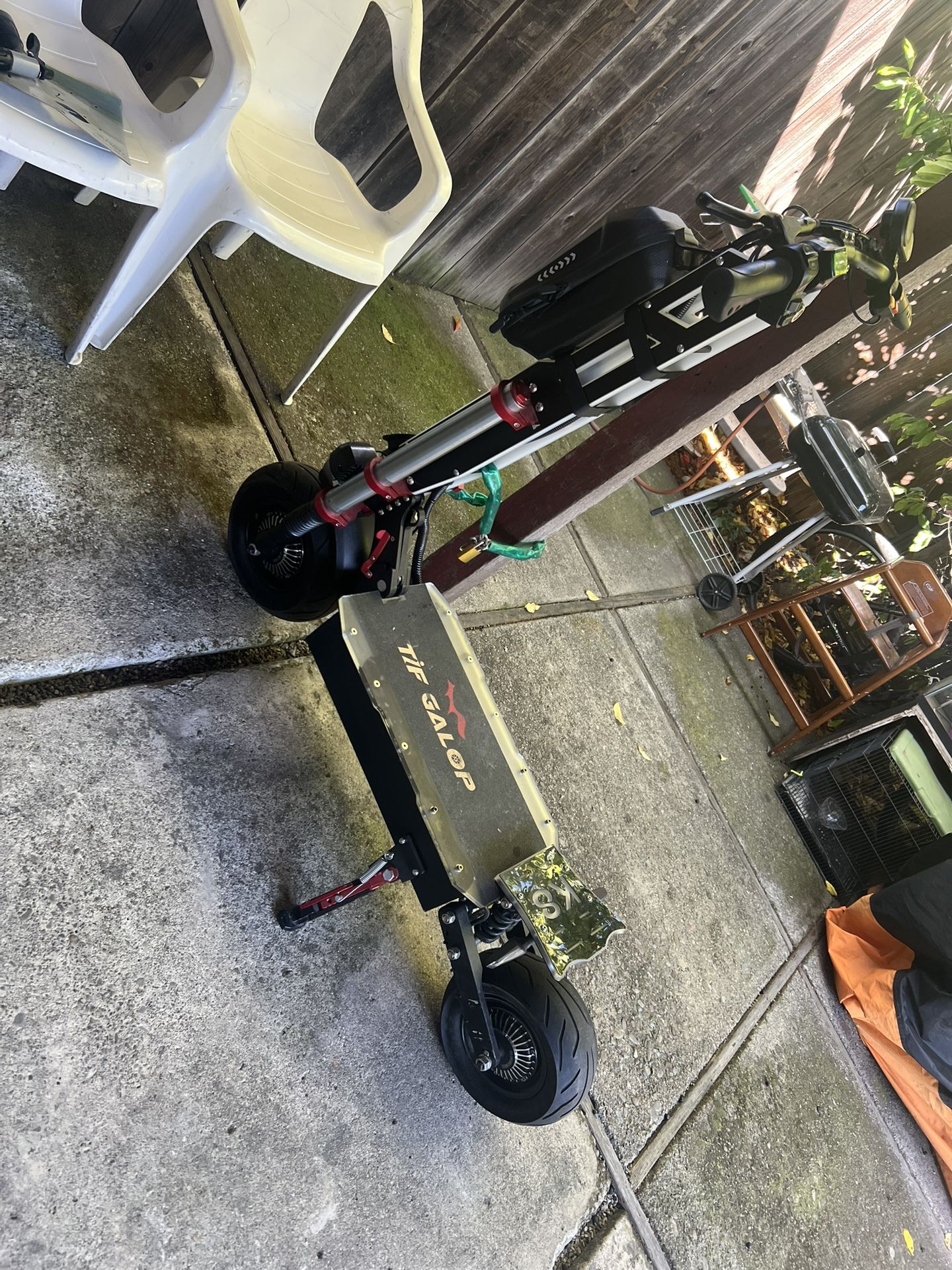 Scooter Electric