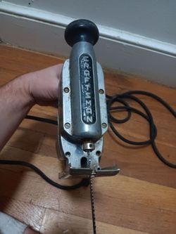 Craftsman Multispeed Sabre Saw / Jigsaw With Blade