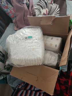 Size 7 pampers swaddle (65count)