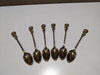 BEAUTIFUL Set of 6 ROSE Design Gold Tone Tea Spoons