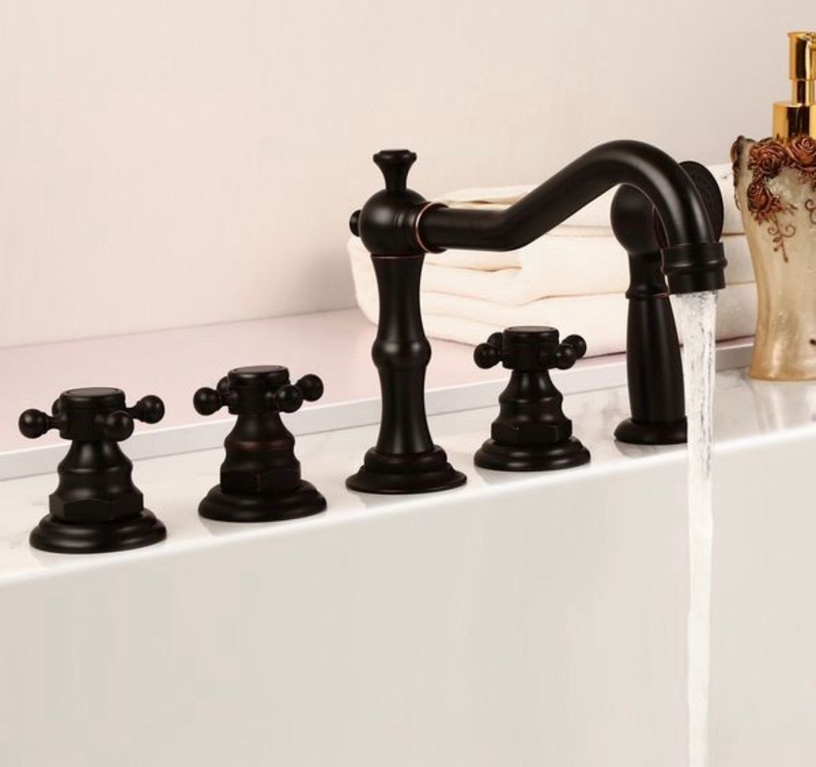 Triple Cross Handles Deck Mounted Roman Tub Faucet With Hand Shower Sh4