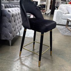 199 Elegant Stool Black and Gold Stool – Bold Glamour with Modern Edge