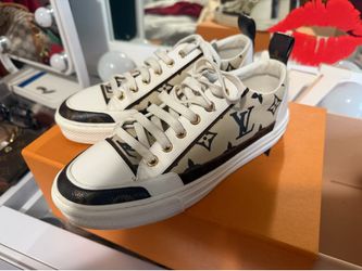 Louis Vuitton women shoes, size 7