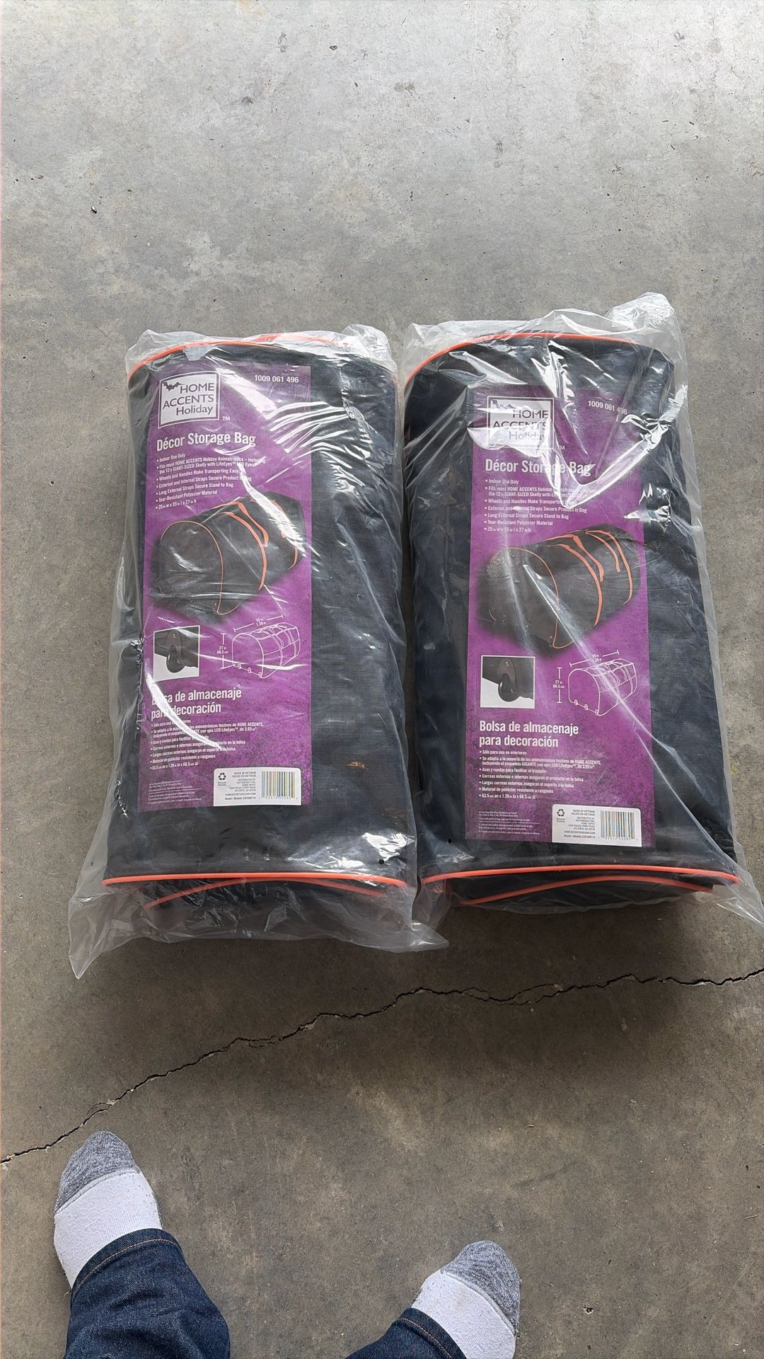 2 Storage Bags