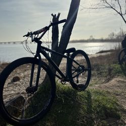 Matte Black Ow Bomma