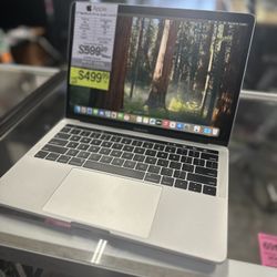 🚨HUGE SALES AT BEST DEAL IN TOWN 13" MACBOOK PRO RETINA TOUCH BAR 2.4 I5 8GB RAM 256SSD 2019