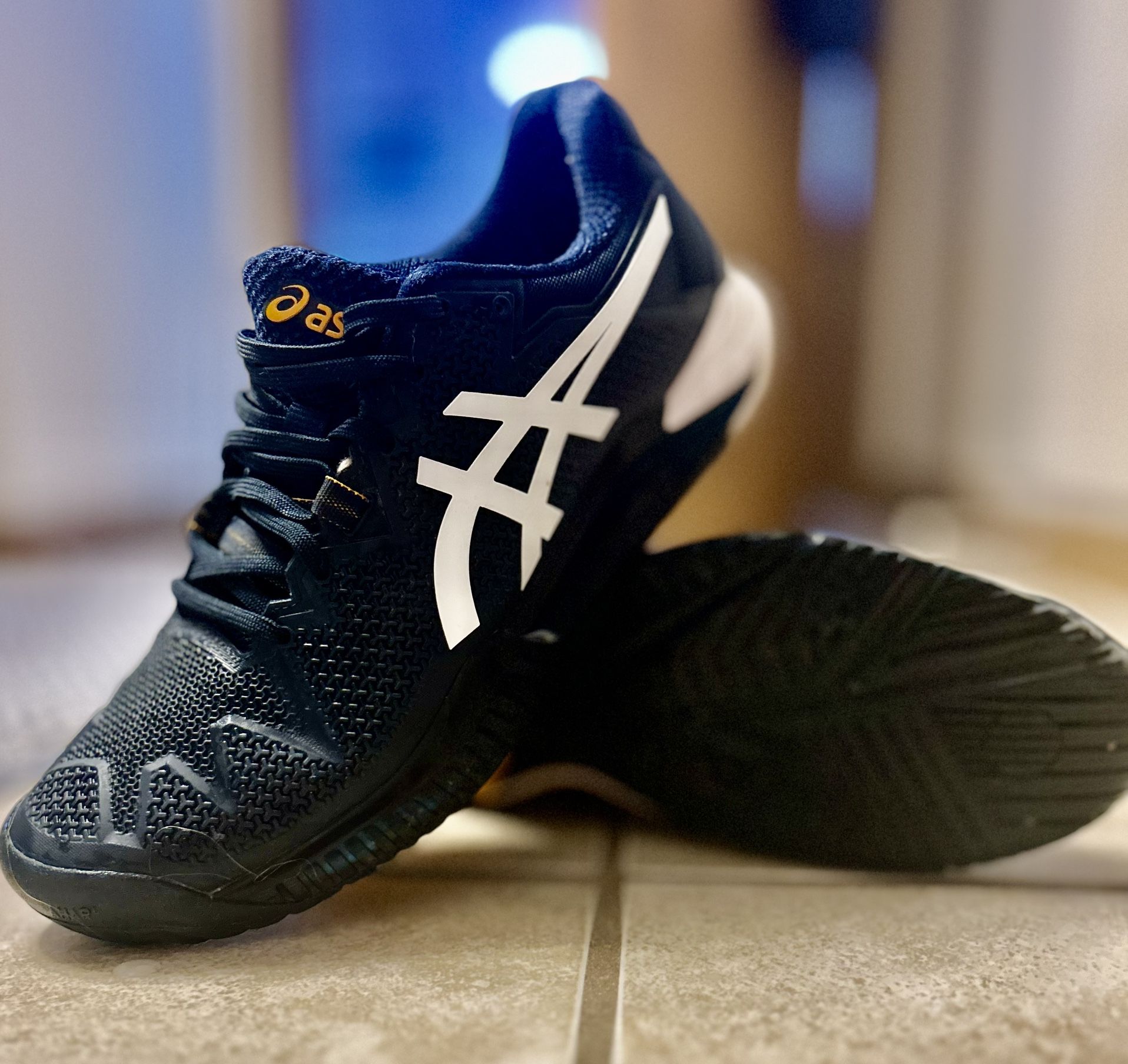 ASICS Men’s Size 9 Gel Resolution FlyteFoam Tennis Shoes Navy. Pre Owned 