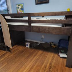 Twin Bunk  Bed