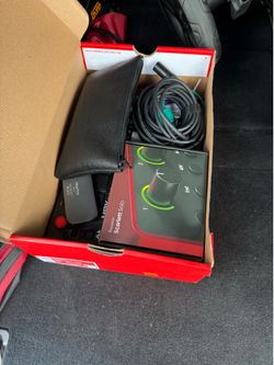 Focusrite Scarlett 2i2 Gen 4 USB-C Audio Interface mic and stand headphones