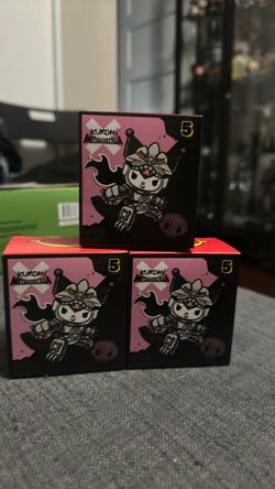 Hello Kitty X Godzilla