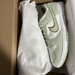 Nike Dunk Low SE Fleece Pack Honeydew (W)