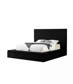 Jonathan Velvet Black Queen Tufted Bed without storage
