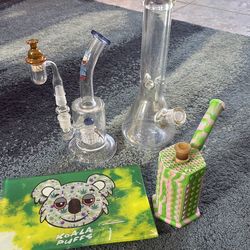 Glass and silicon vases