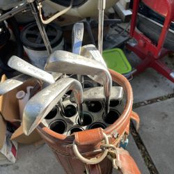 Left Handed Golf Clubs