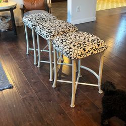3 Bar Stools 