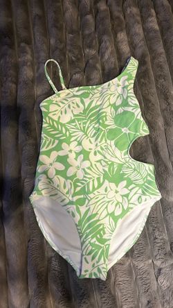 A&F Girls’s swimsuit size 11/12