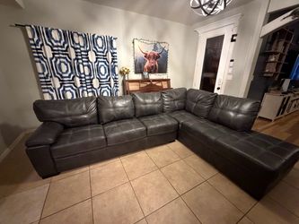 Sectional w/ ottoman