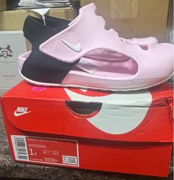Girls Nike