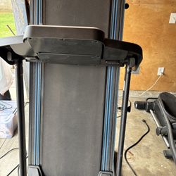 XTERRA Fitness TR Folding Treadmill TR150