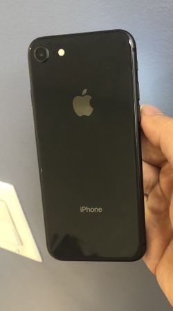 iPhone 8 64GB Factory Unlocked