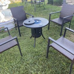 Brand New Patio Set Fire Pit Propane 