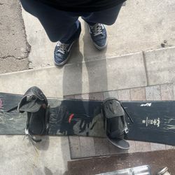 ROME Snowboard w/ Bindings – Damaged / Project Board – Read Description