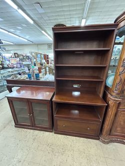 SALE Winners Only Inc Solid Wood 3-Piece Executive Bookshelf & Glass Display Cabinet Set