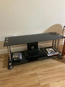 Free TV stand
