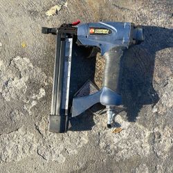 Bread Nailer