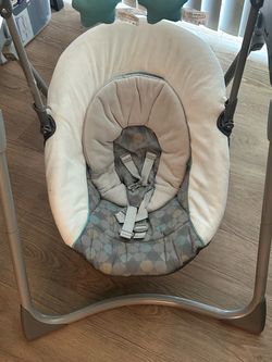 graco baby swing