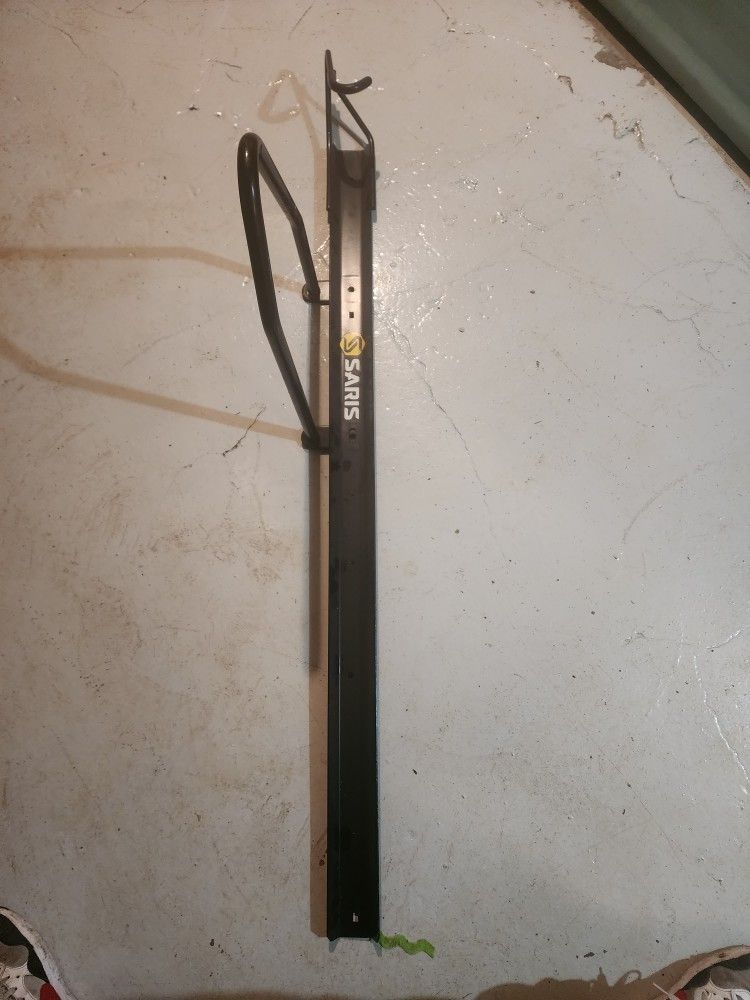 Saris Vertical Bike Rack