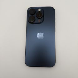 iPhone 15 Pro / 256GB 